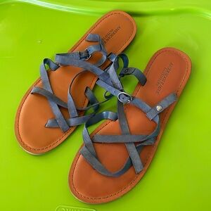 American Eagle women’s size 9 blue leather gladiator sandals prep summer beach